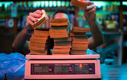 В магазин с мешками денег